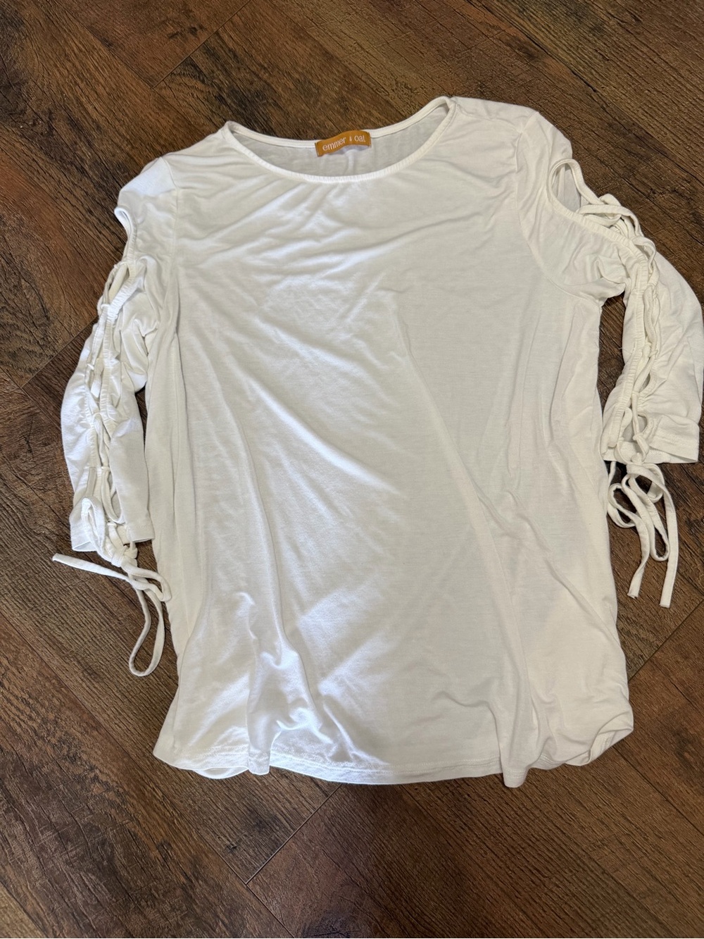 Round Neck White Lace-Up Sleeve Top by Emmer & Oat